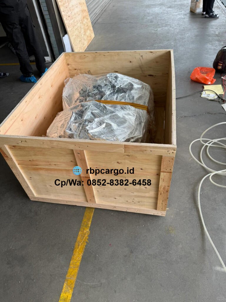 Forwarder Import US (Amerika Serikat) – Produk Teknologi, Suku Cadang, dan Alat Industri