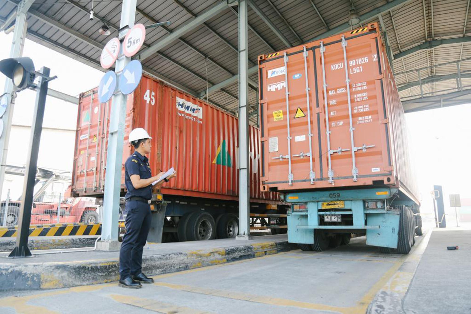 Cargo import Indonesia